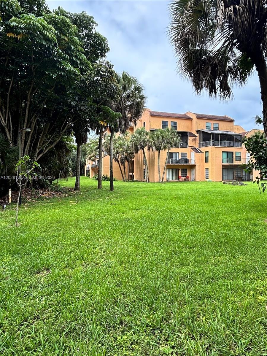 450 Commodore Drive 108, Plantation, FL 33325 photo 18