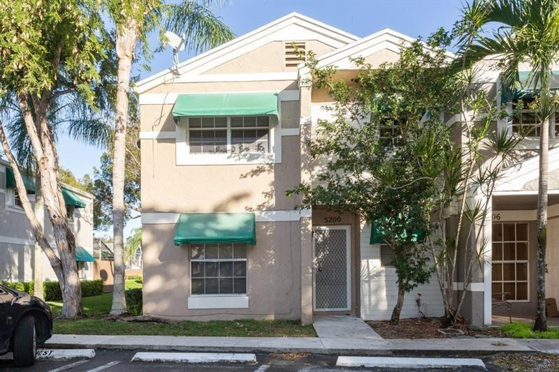5200 Lake Loop Road, Cooper City, FL 33330, Cooper City