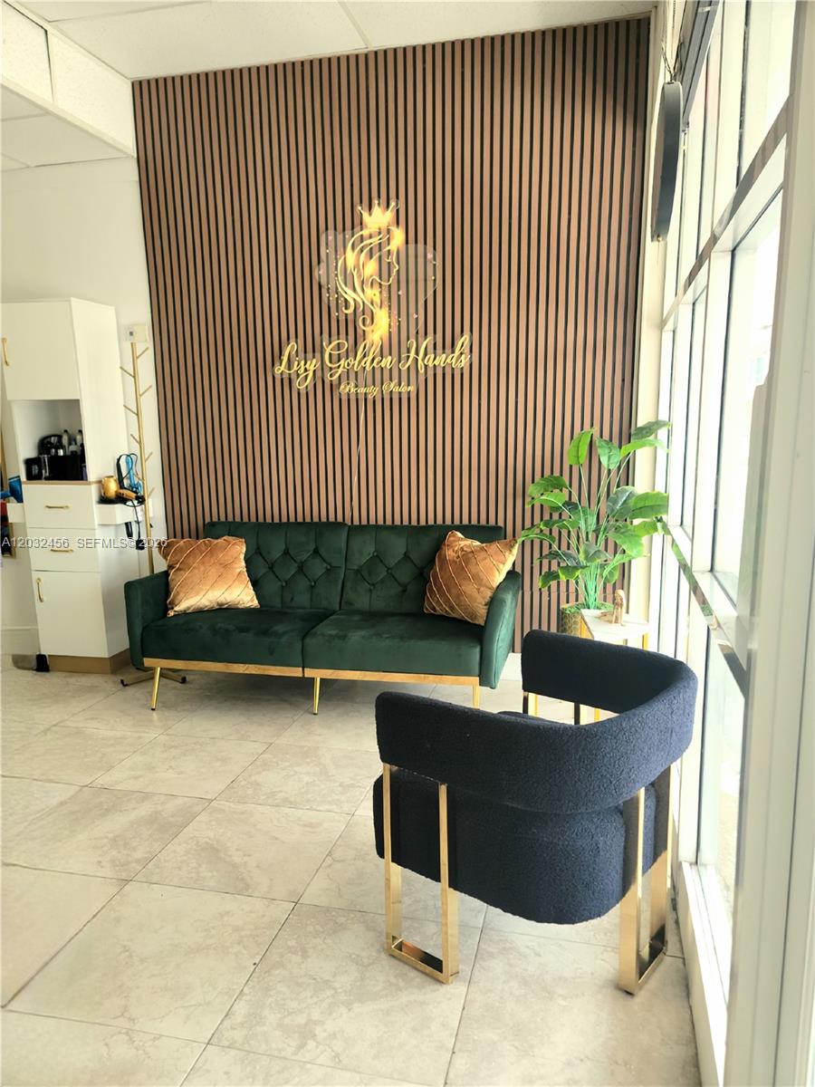 4237 Hollywood Boulevard, Hollywood, FL 33021, Hollywood