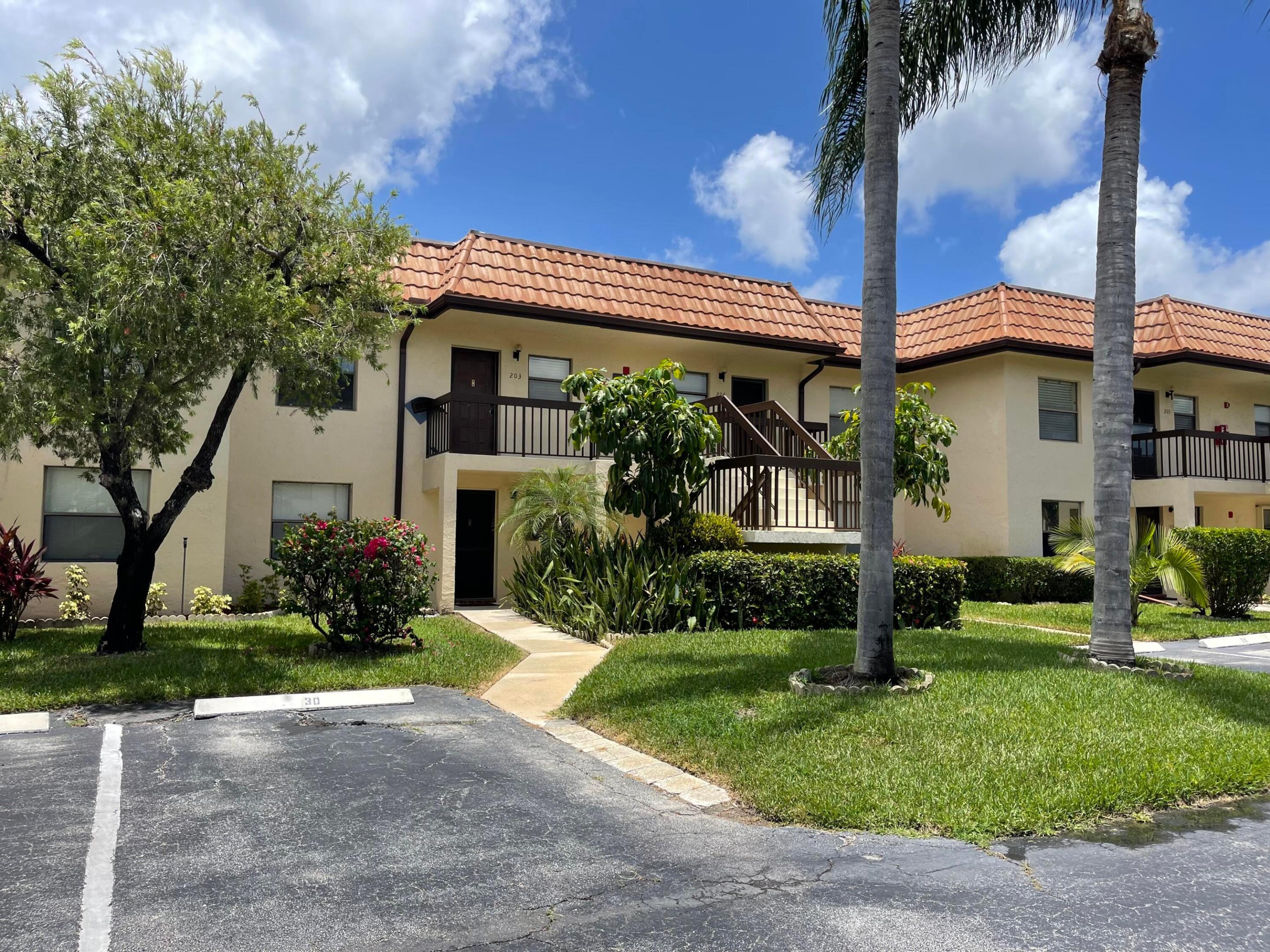 7149 Golf Colony Court 203, Lake Worth, FL 33467, Lake Worth