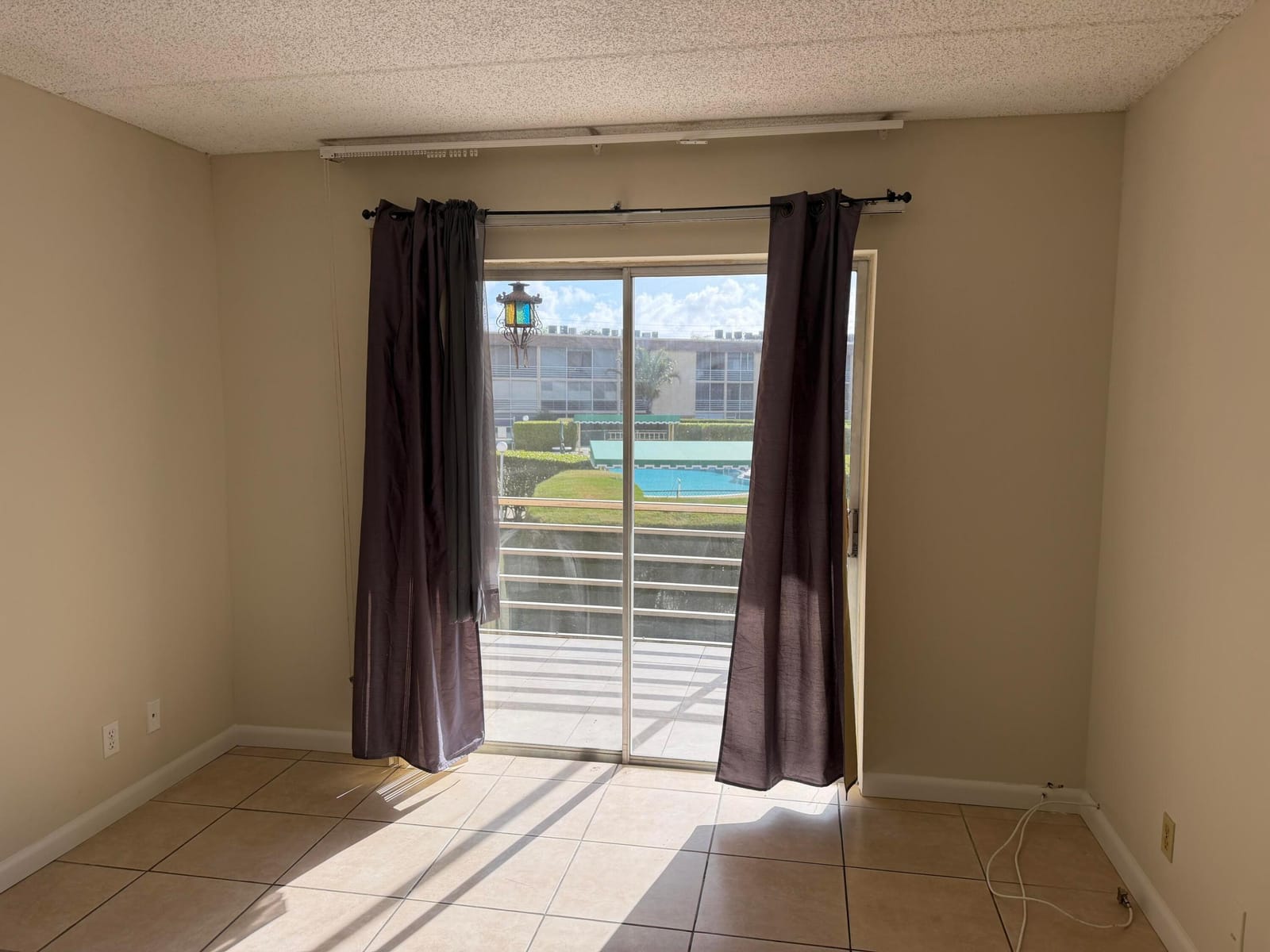 500 W Village Green Circle W 212, Palm Springs, FL 33461 photo 16