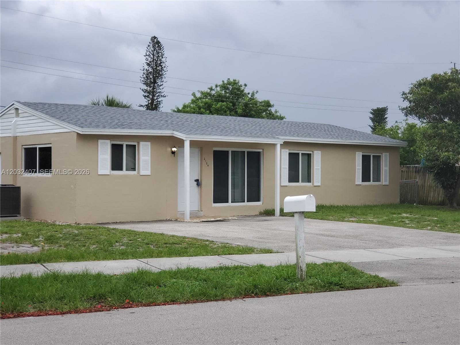 2124 SW 42nd Terrace, Fort Lauderdale, FL 33317, Fort Lauderdale