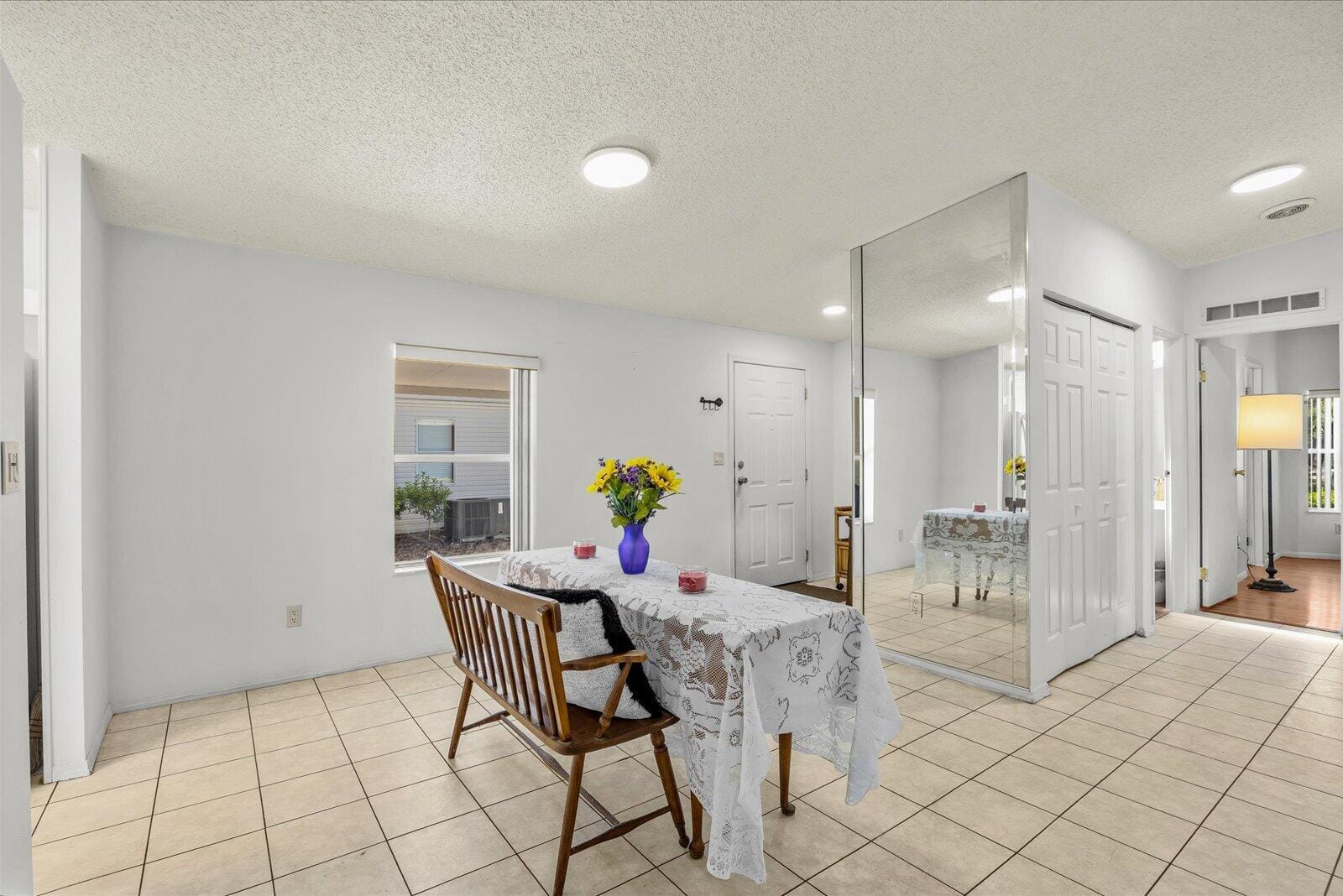 3809 Meadowlark Circle — photo 6