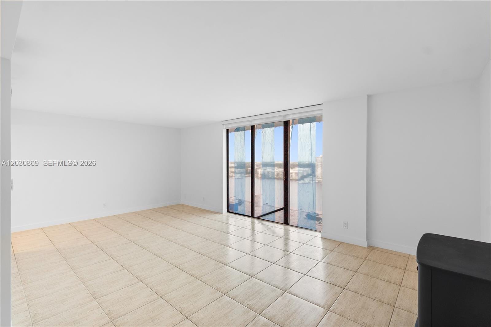 18181 NE 31st Court 1801, Aventura, FL 33160 photo 3