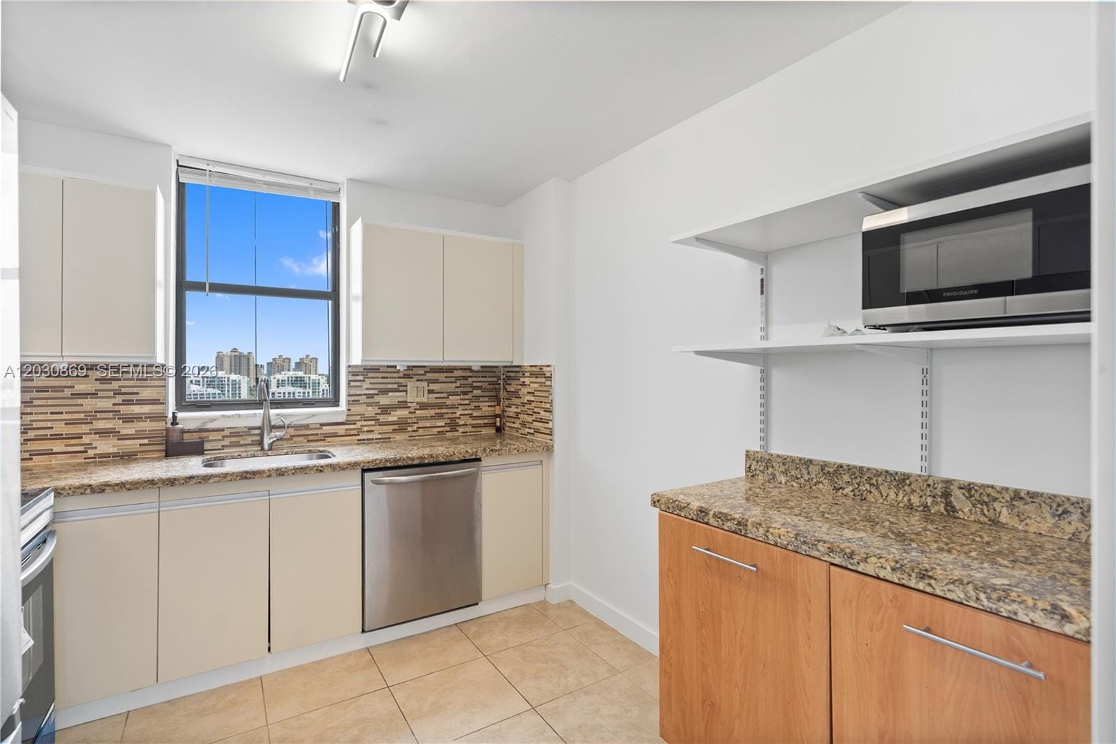 18181 NE 31st Court 1801, Aventura, FL 33160 photo 7