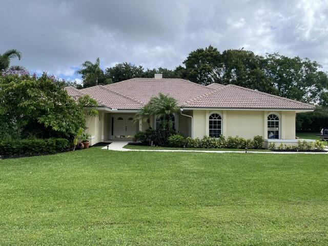 10 Alnwick Road, Palm Beach Gardens, FL 33418, Palm Beach Gardens