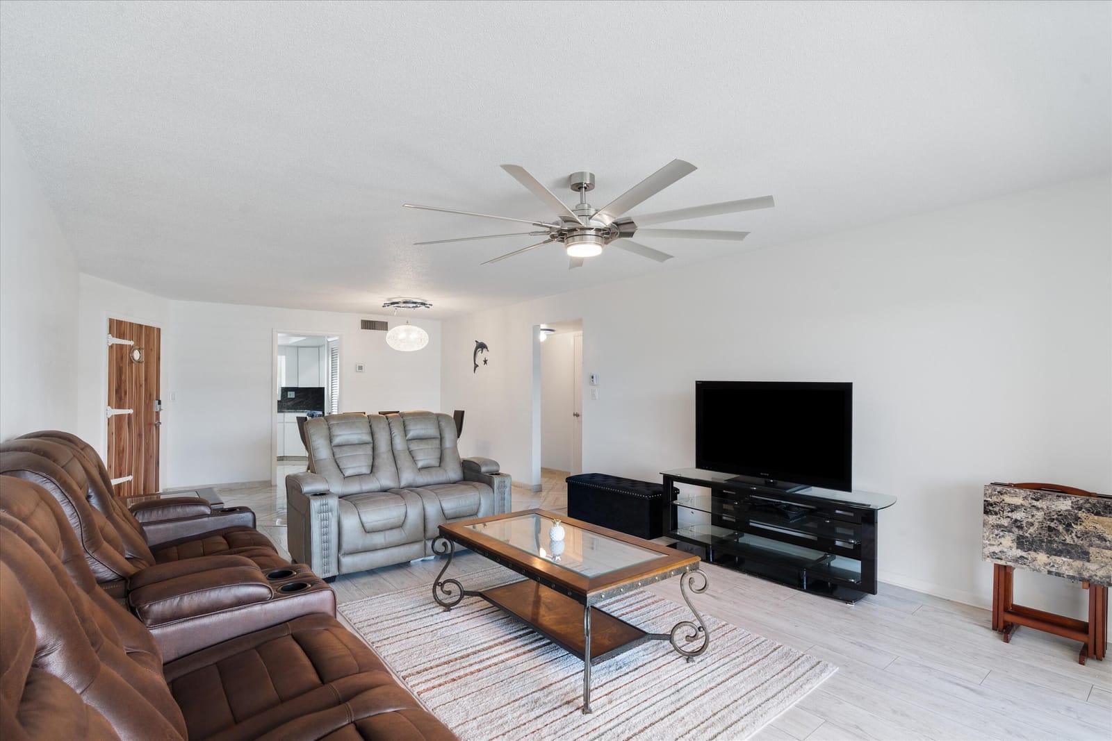 117 Lehane Terrace 210 — photo 6