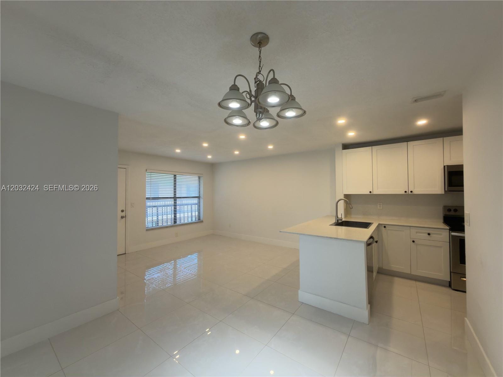 2500 W 67th Place 21-26, Hialeah, FL 33016 photo 2