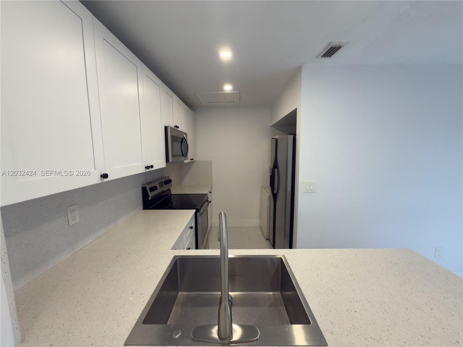 2500 W 67th Place 21-26, Hialeah, FL 33016 photo 8