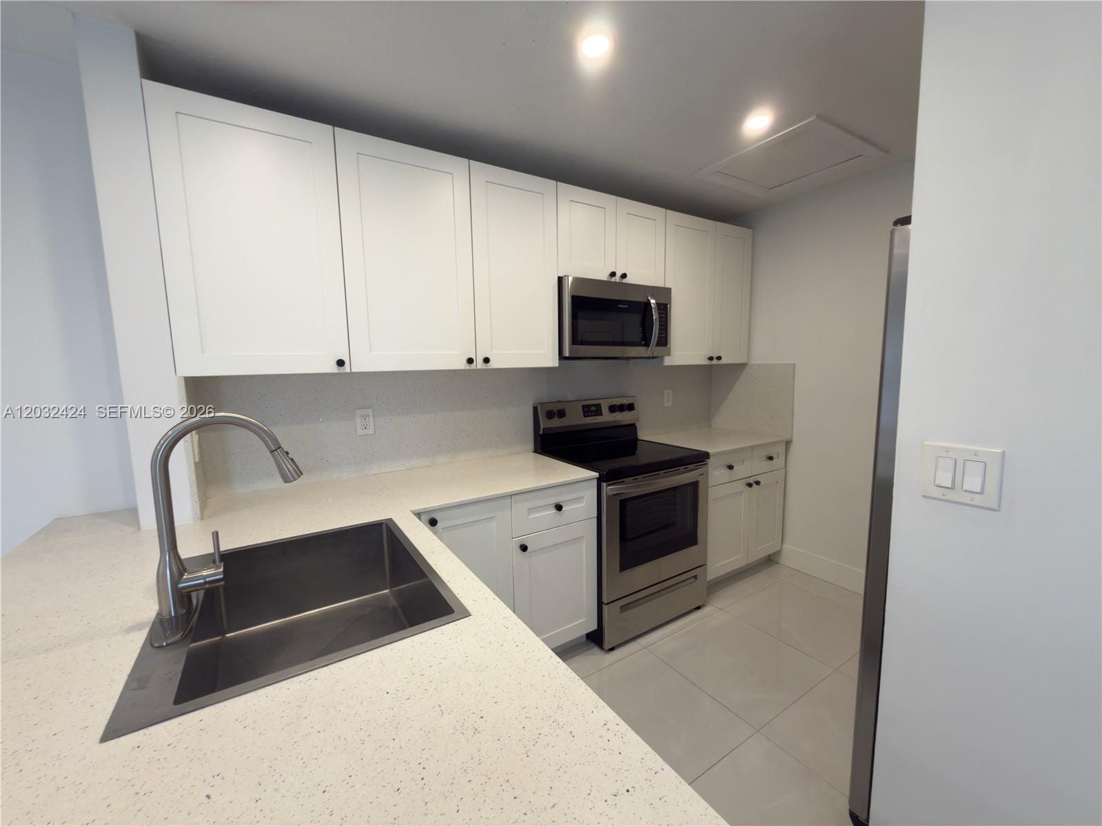 2500 W 67th Place 21-26, Hialeah, FL 33016 photo 10