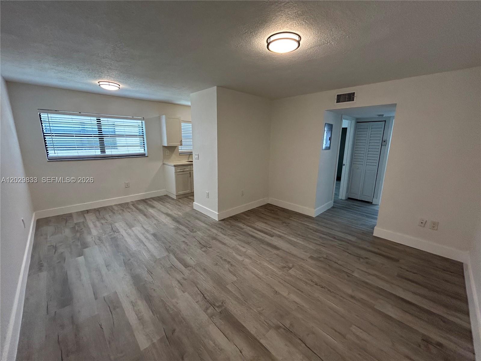 5960 W 25th Court 102, Hialeah, FL 33016, Hialeah