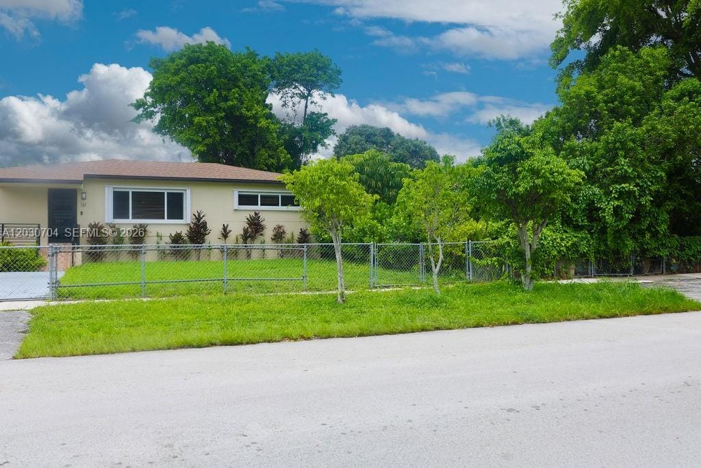 161 E 36th Street, Hialeah, FL 33013 photo 4