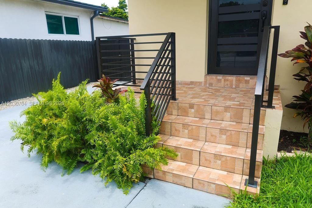 161 E 36th Street, Hialeah, FL 33013 photo 10