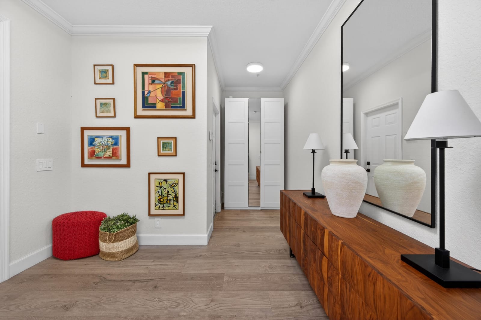 1687 Passion Vine Circle 1687 — photo 5