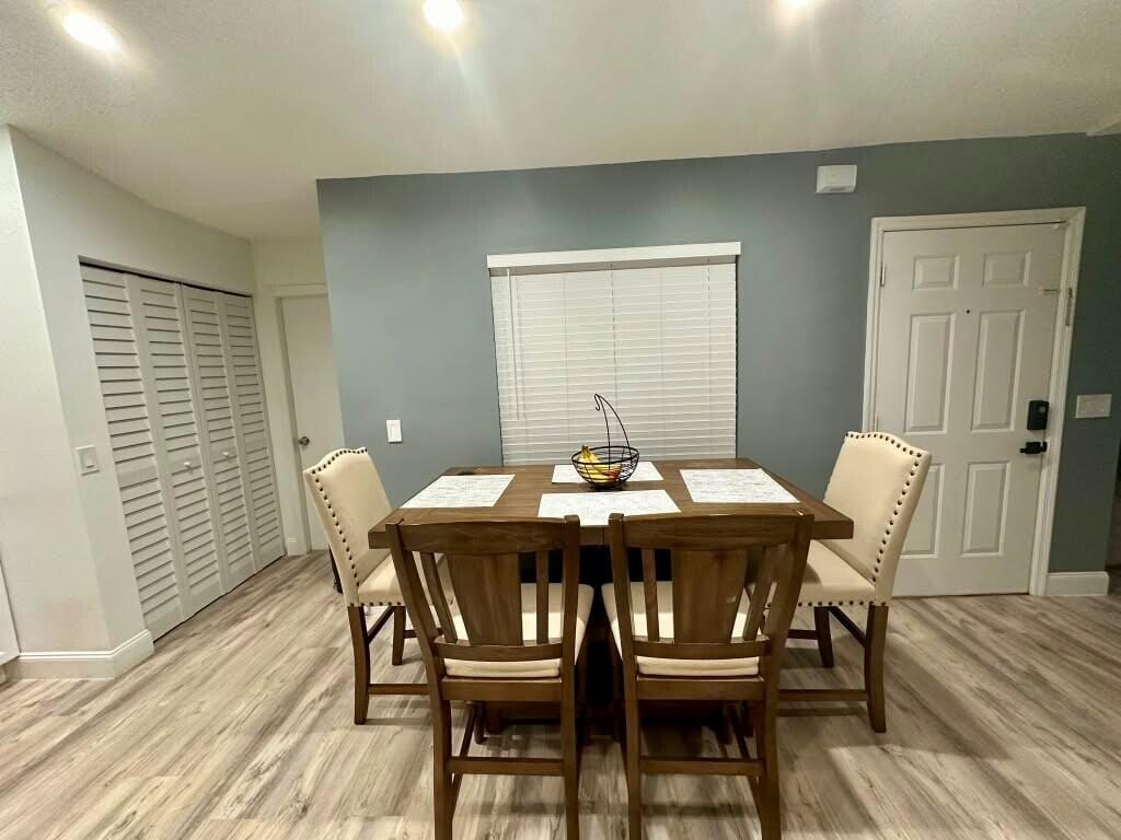 2456 SW Monterrey Lane — photo 9