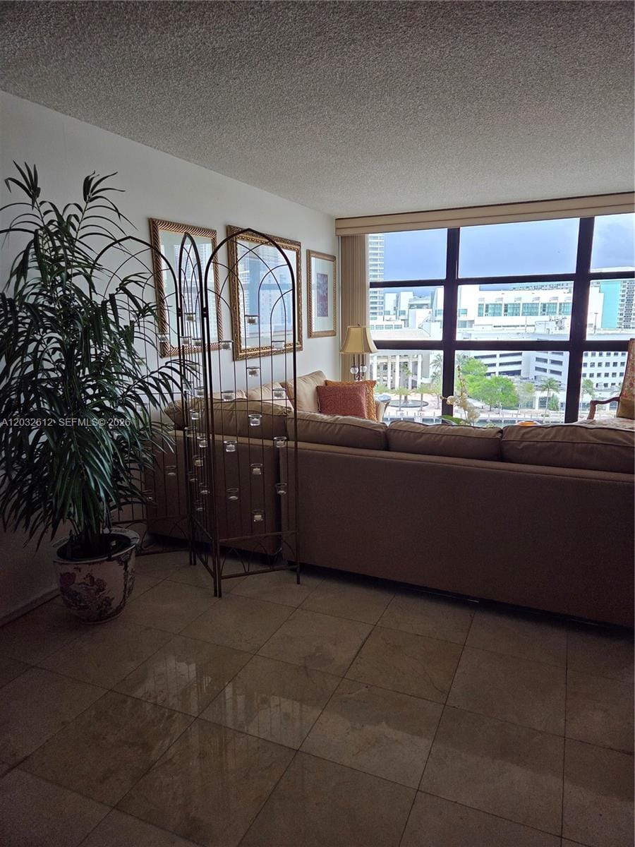 400 Leslie Drive 1124, Hallandale Beach, FL 33009 photo 14