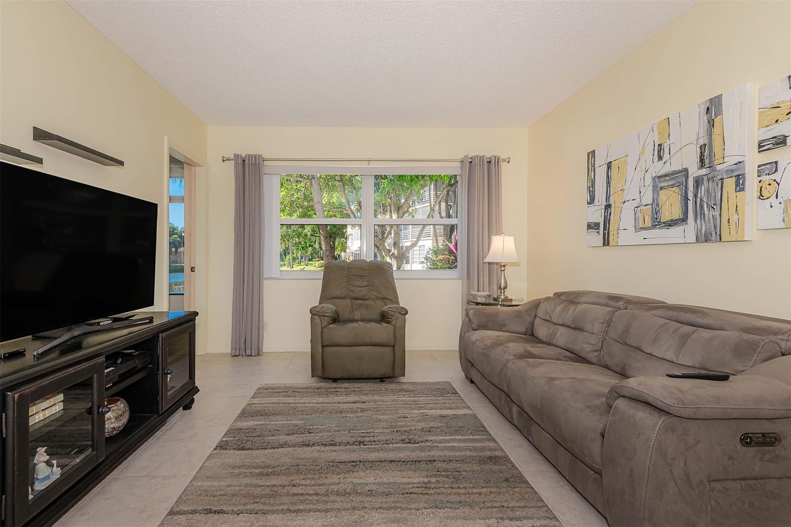 3431 NW 50th Avenue 104 — photo 12
