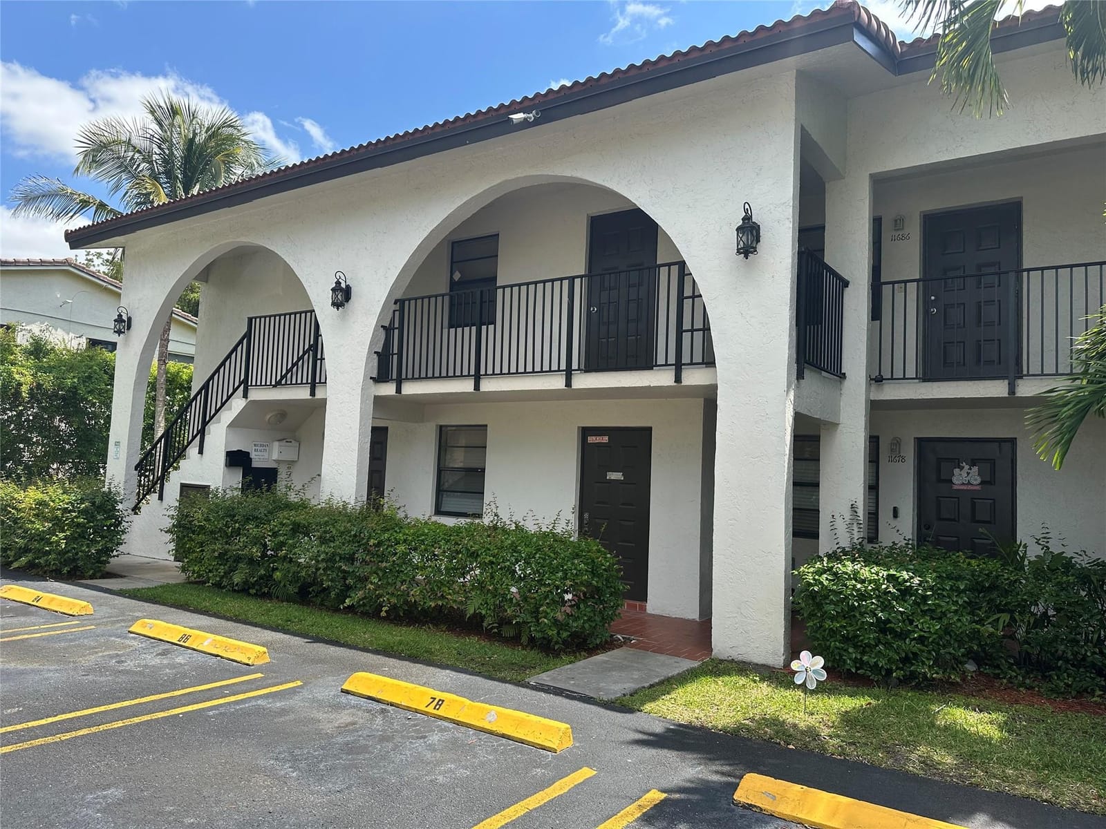 11676 NW 45th Street — photo 3