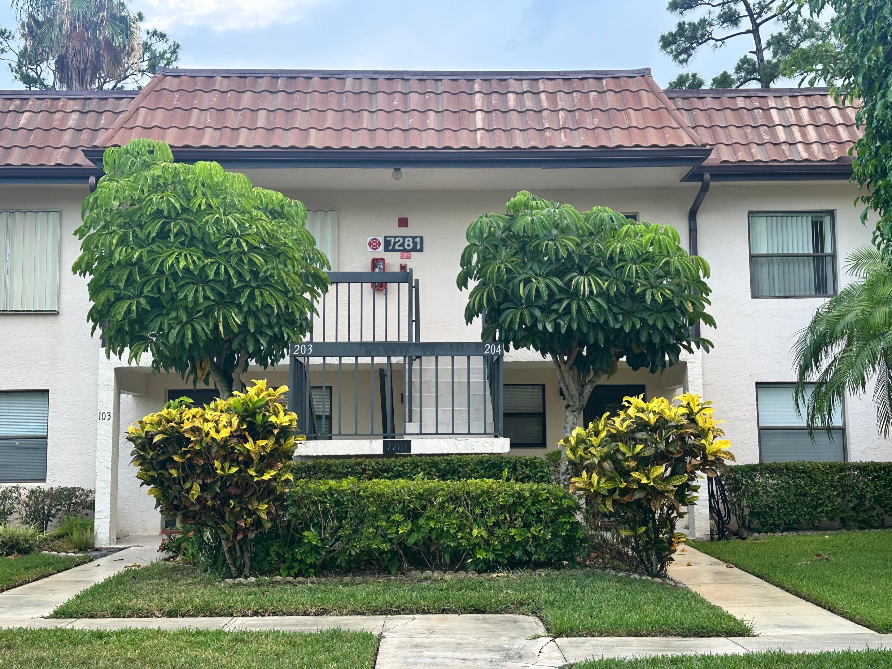 7281 Golf Colony Court 204, Lake Worth, FL 33467, Lake Worth