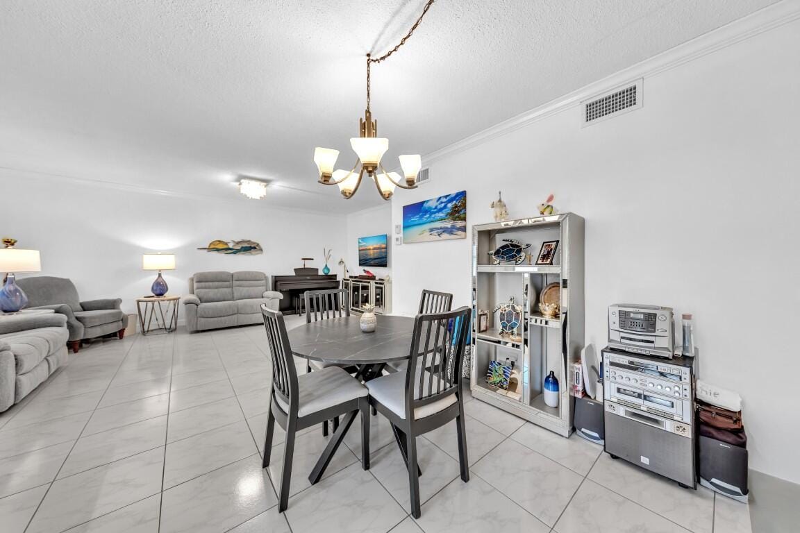 580 Egret Drive 121, Hallandale Beach, FL 33009 photo 11