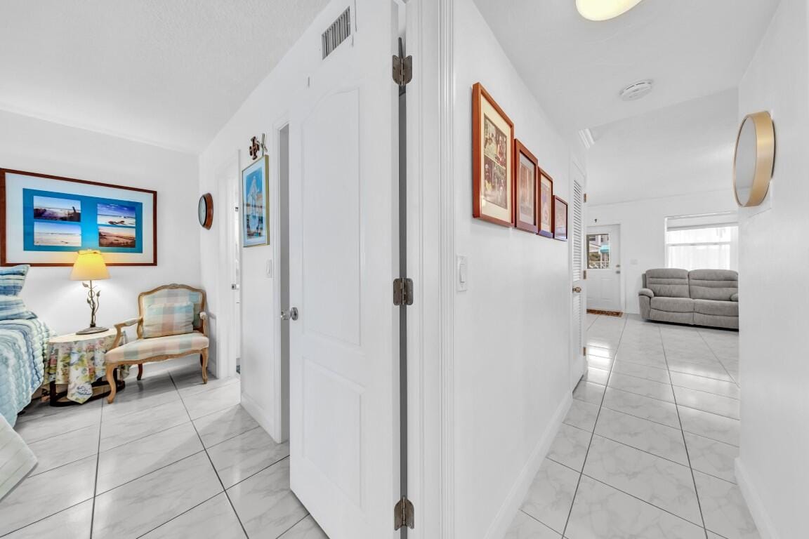 580 Egret Drive 121, Hallandale Beach, FL 33009 photo 16