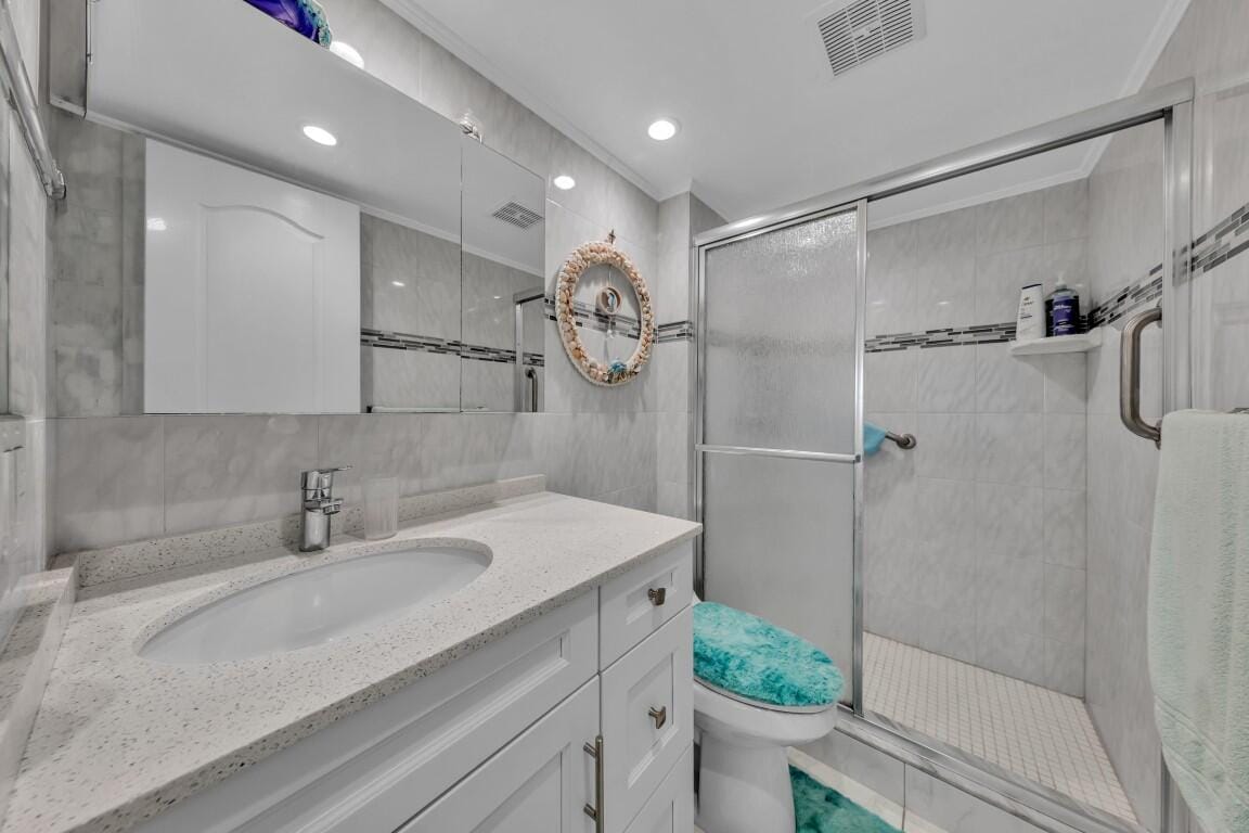 580 Egret Drive 121, Hallandale Beach, FL 33009 photo 24