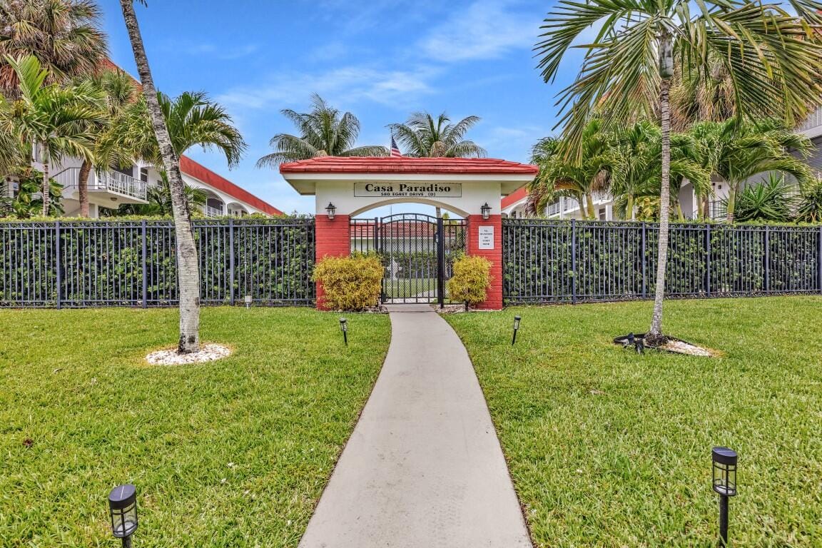 580 Egret Drive 121, Hallandale Beach, FL 33009 photo 25