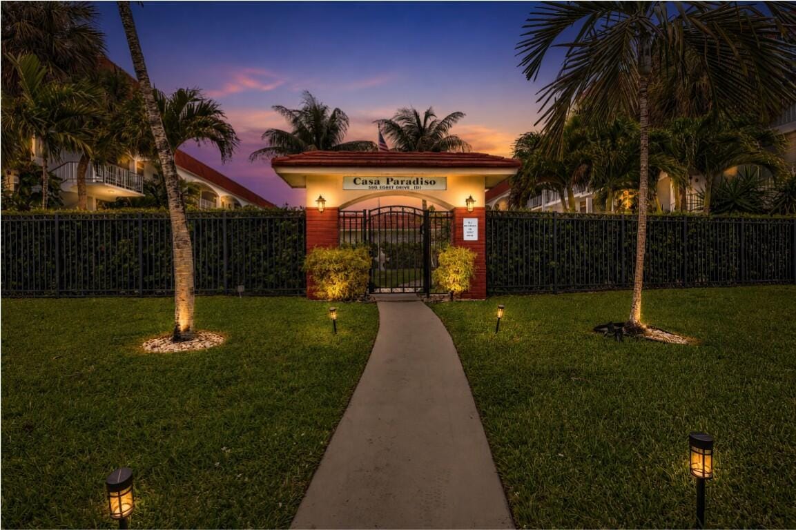 580 Egret Drive 121, Hallandale Beach, FL 33009 photo 26
