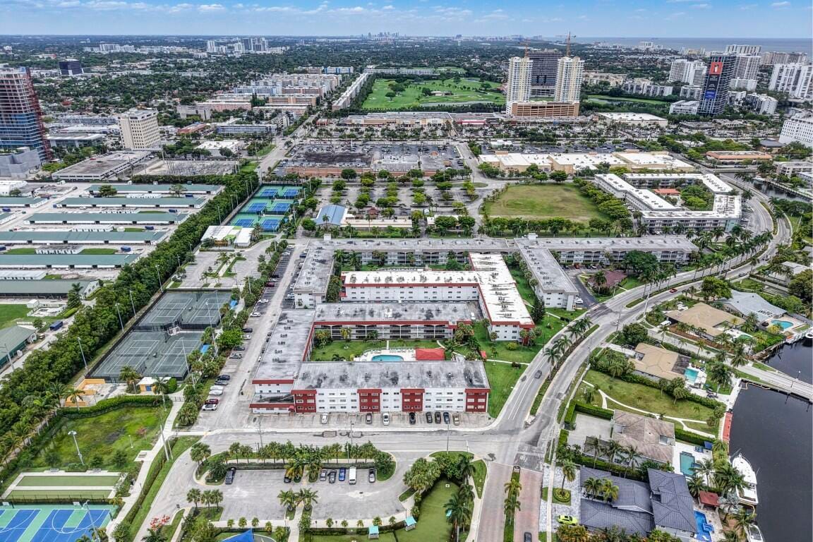 580 Egret Drive 121, Hallandale Beach, FL 33009 photo 29