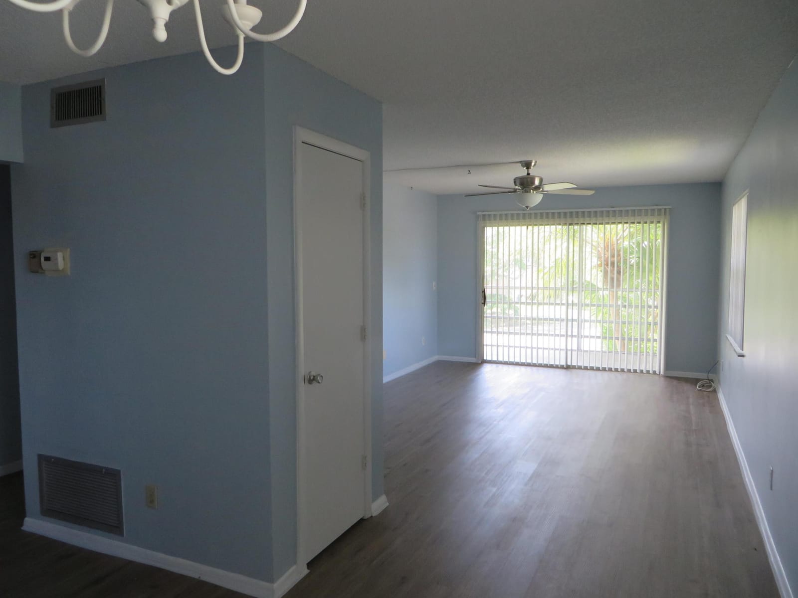 37 Vista Gardens Trail 201 — photo 8