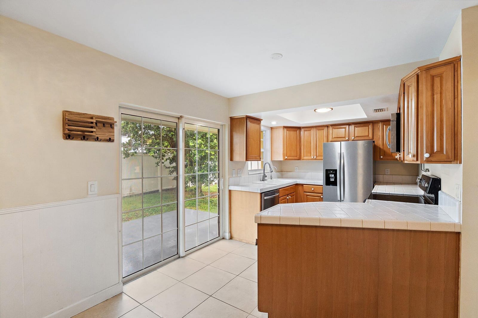 678 Riverside Drive, Palm Beach Gardens, FL 33410 photo 14