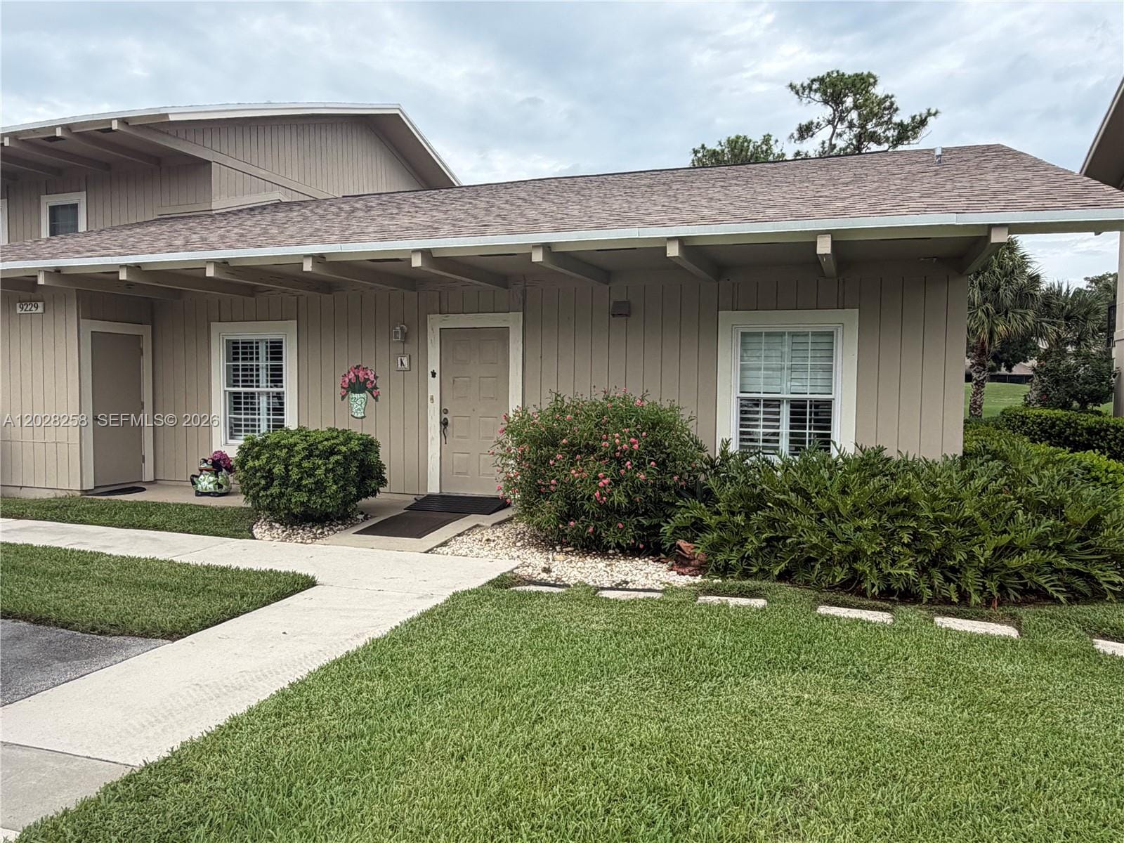 Pending home at 9229 SE Riverfront Terrace K, Jupiter, FL 33469