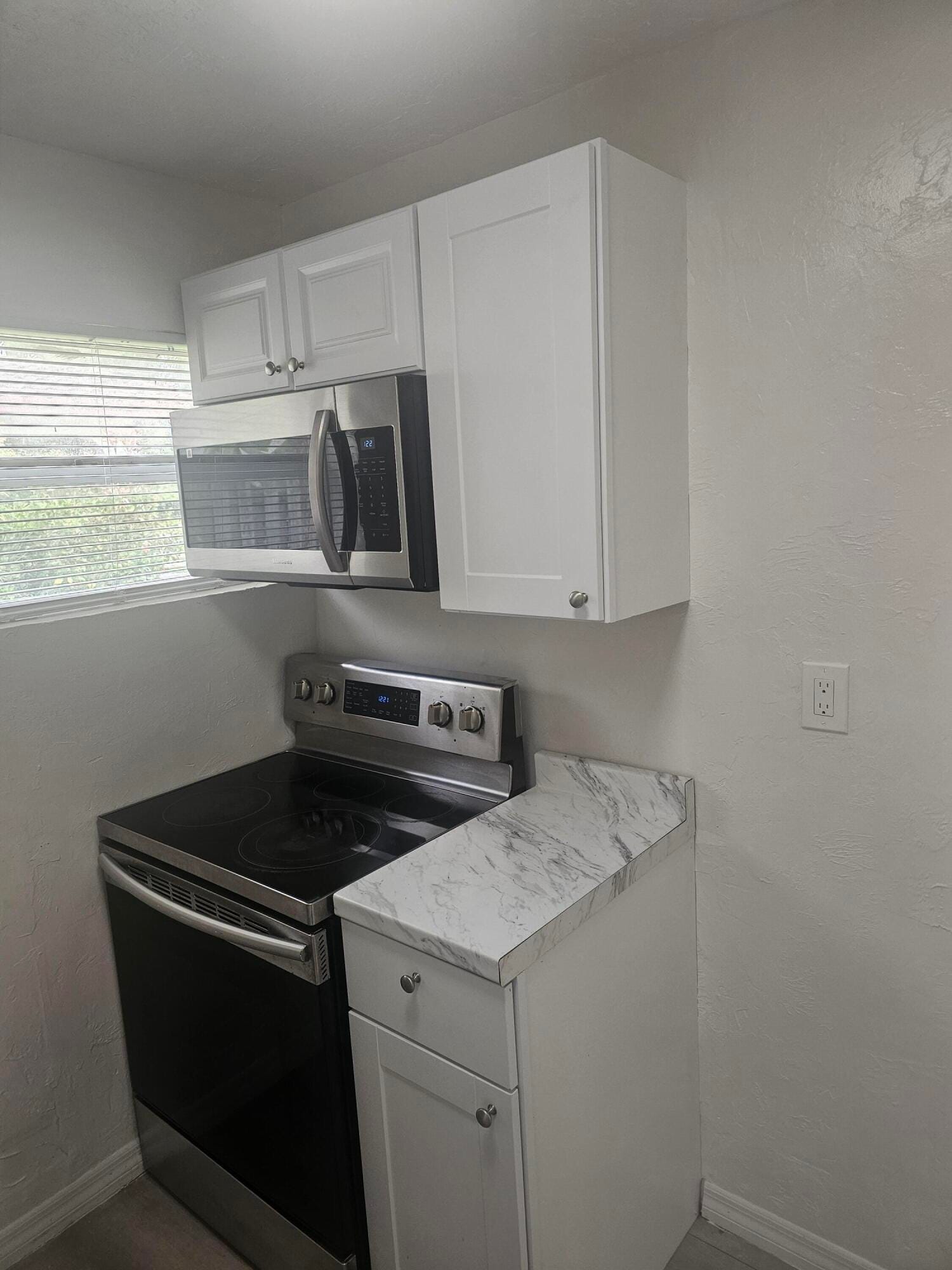 505 NW 16th Avenue — photo 4