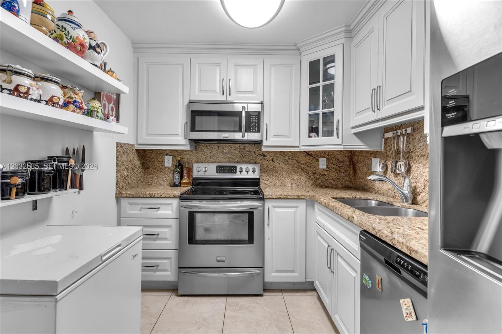 1400 Saint Charles Place 623, Pembroke Pines, FL 33026 photo 6