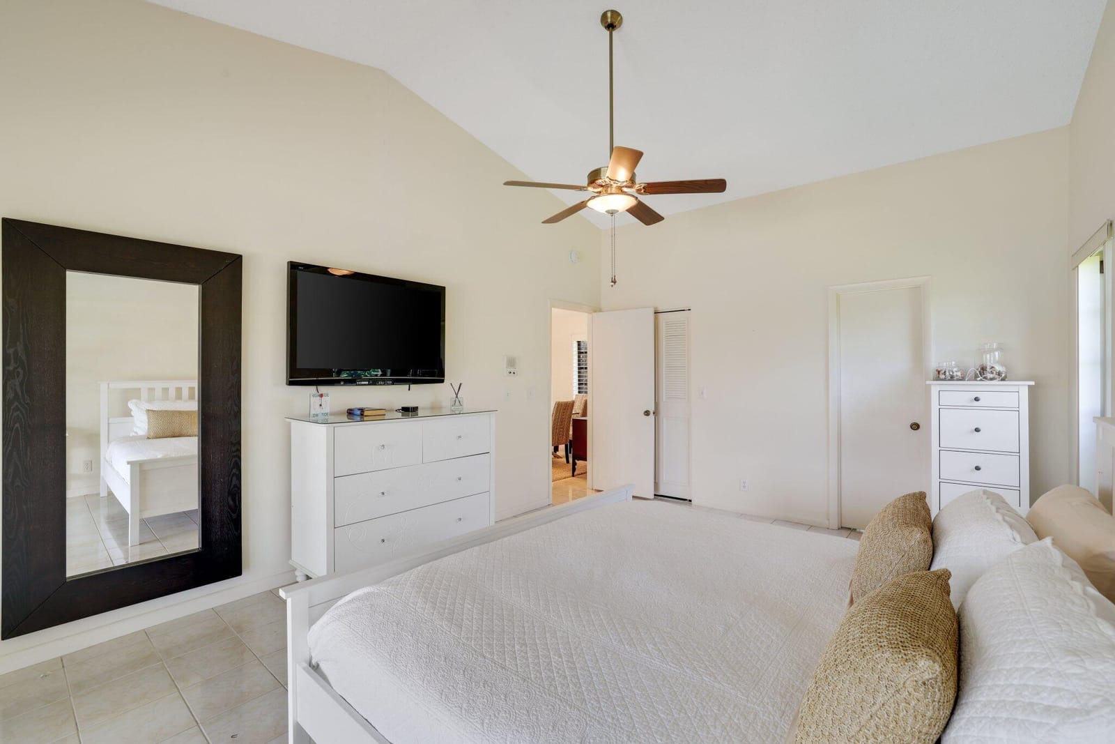 970 Orchid Lane, Gulf Stream, FL 33483 photo 16