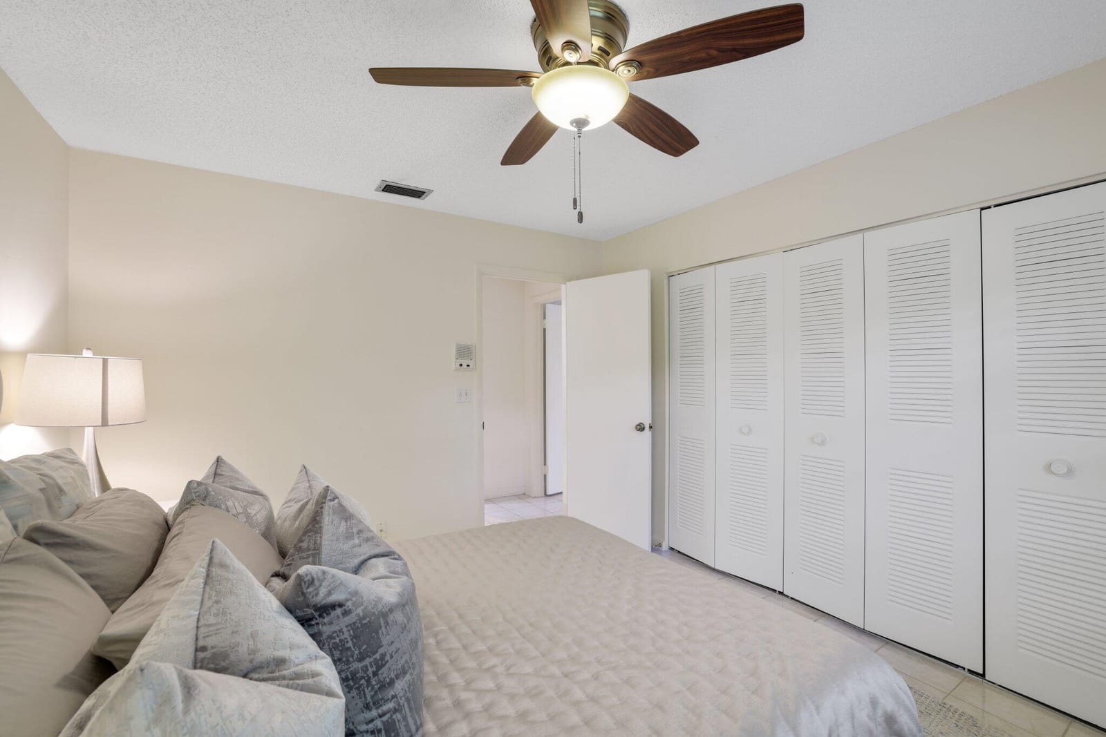 970 Orchid Lane, Gulf Stream, FL 33483 photo 28