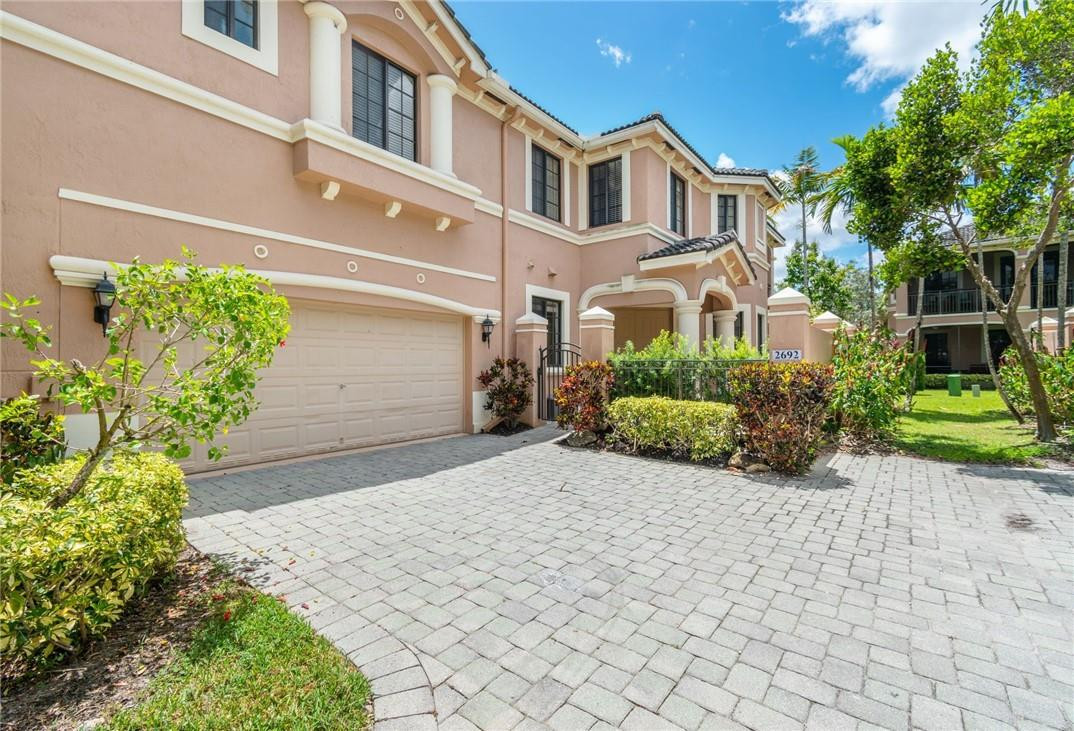 2692 Center Ct Drive 2-32, Weston, FL 33332, Weston