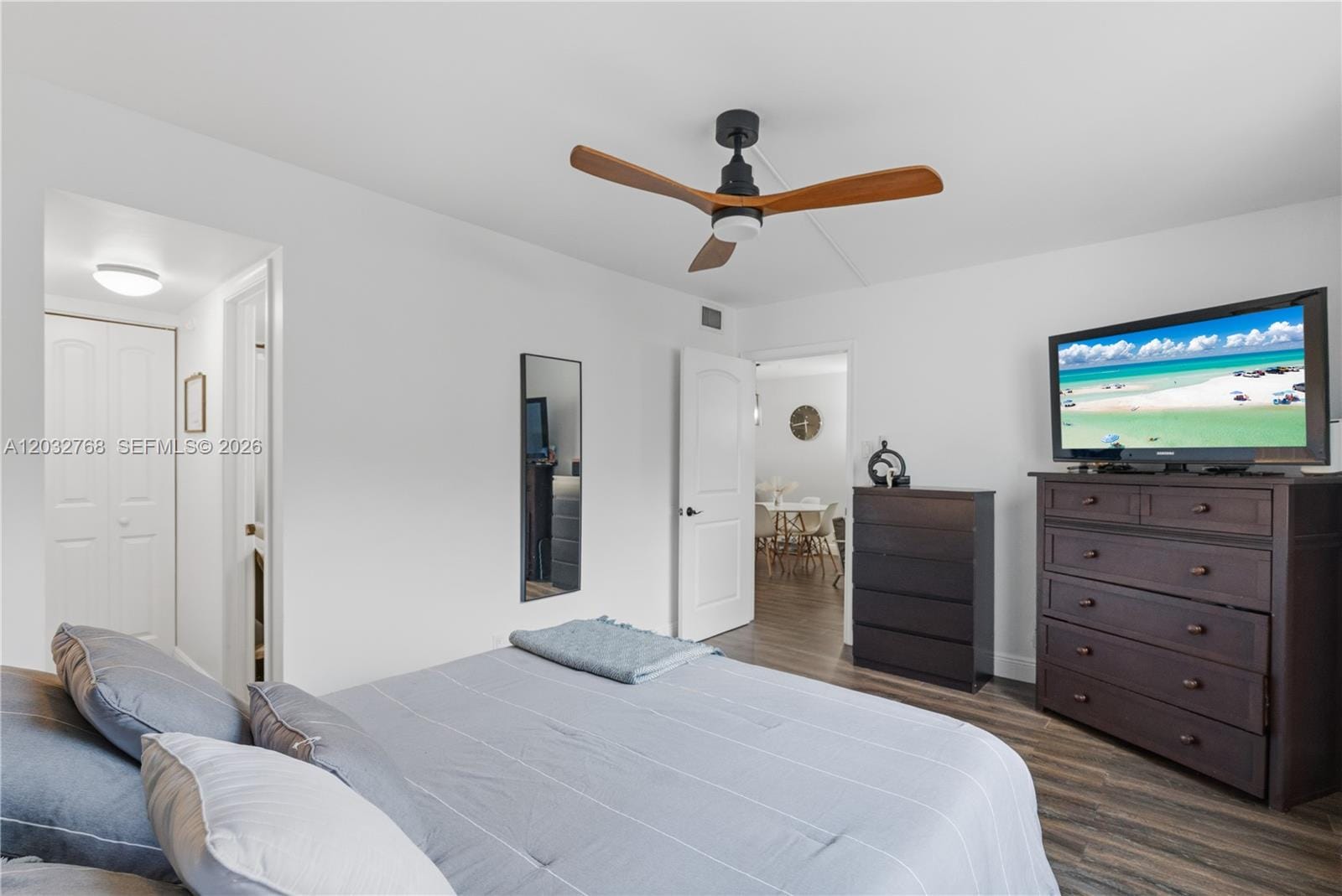 9340 Lagoon Place 304 — photo 9