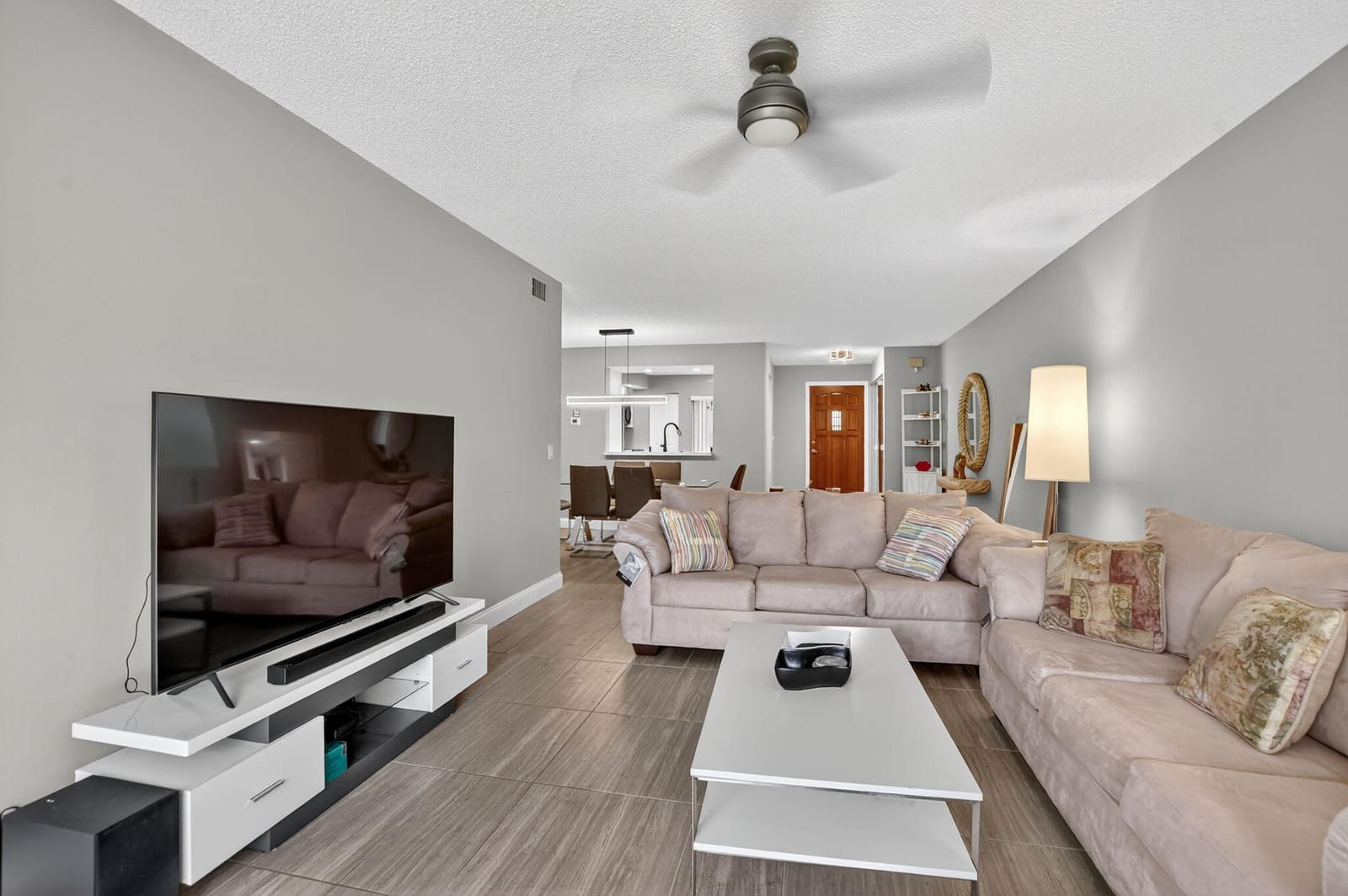 7773 La Mirada Drive — photo 11