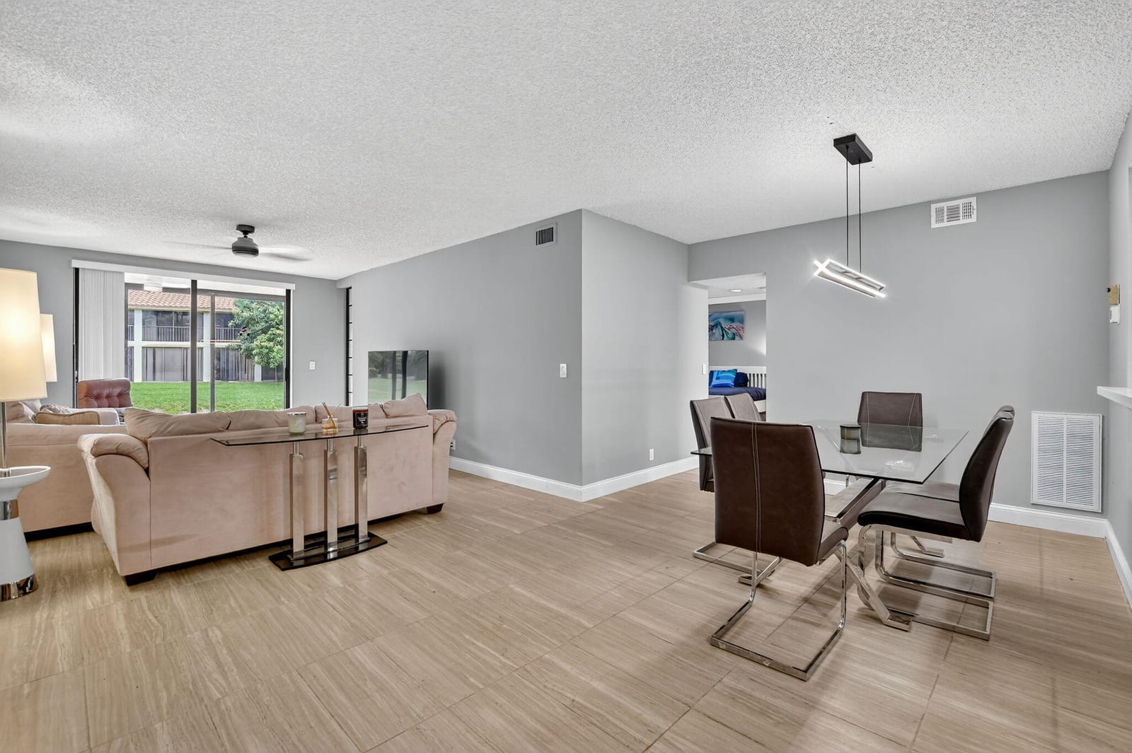 7773 La Mirada Drive — photo 6