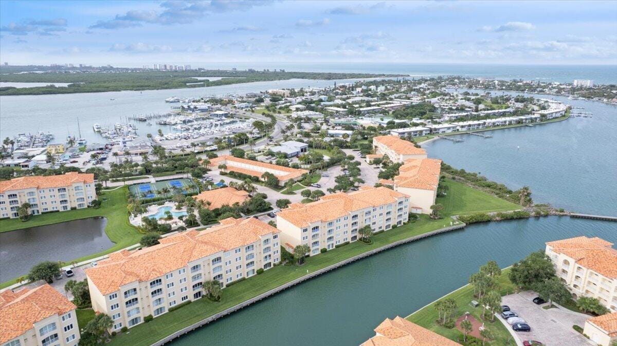 5 E Harbour Isle Dr Drive E 103, Fort Pierce, FL 34949 photo 2