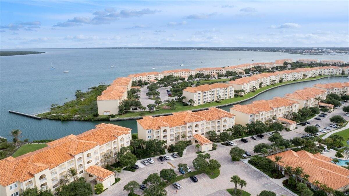5 E Harbour Isle Dr Drive E 103, Fort Pierce, FL 34949 photo 4