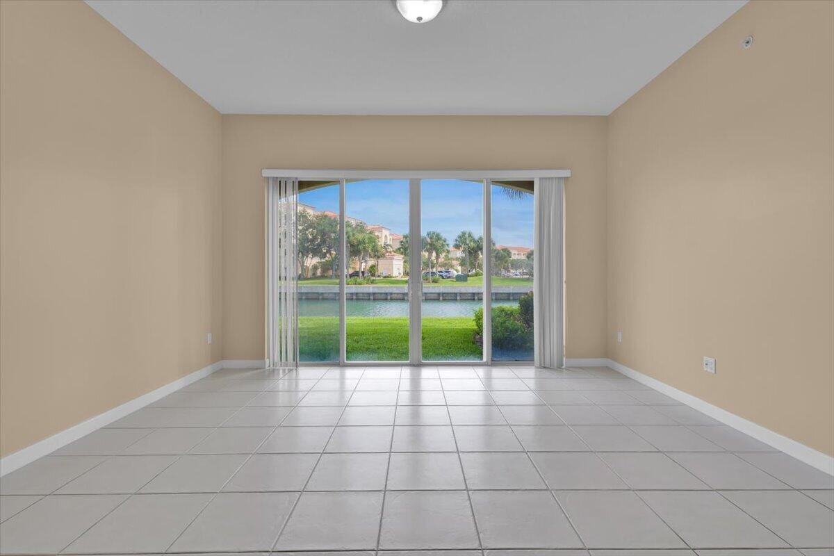 5 E Harbour Isle Dr Drive E 103, Fort Pierce, FL 34949 photo 9
