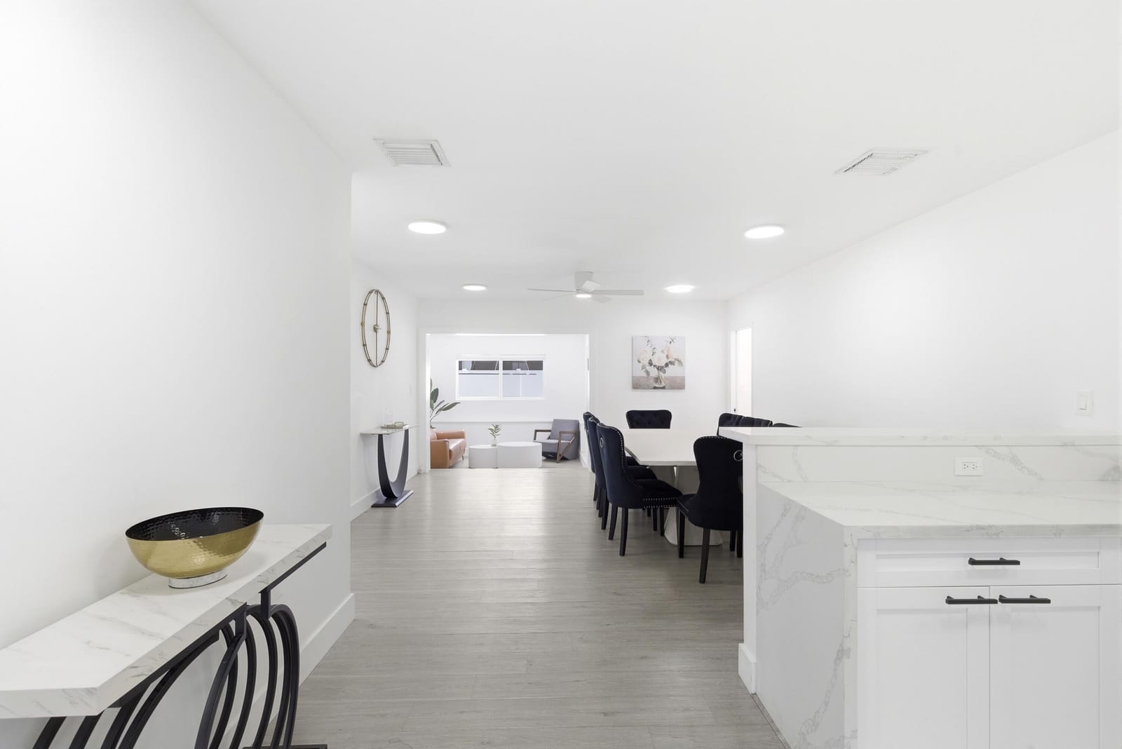 6444 Oak Street — photo 3