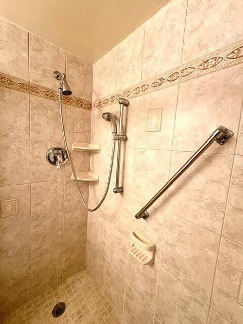 116 Windsor F, West Palm Beach, FL 33417 photo 16