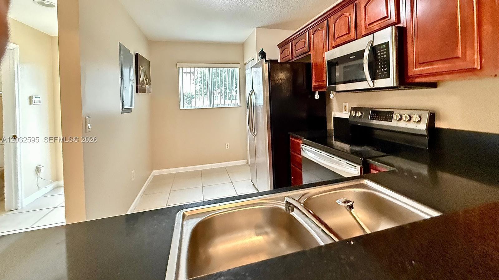 6631 Winfield Boulevard 36 — photo 3