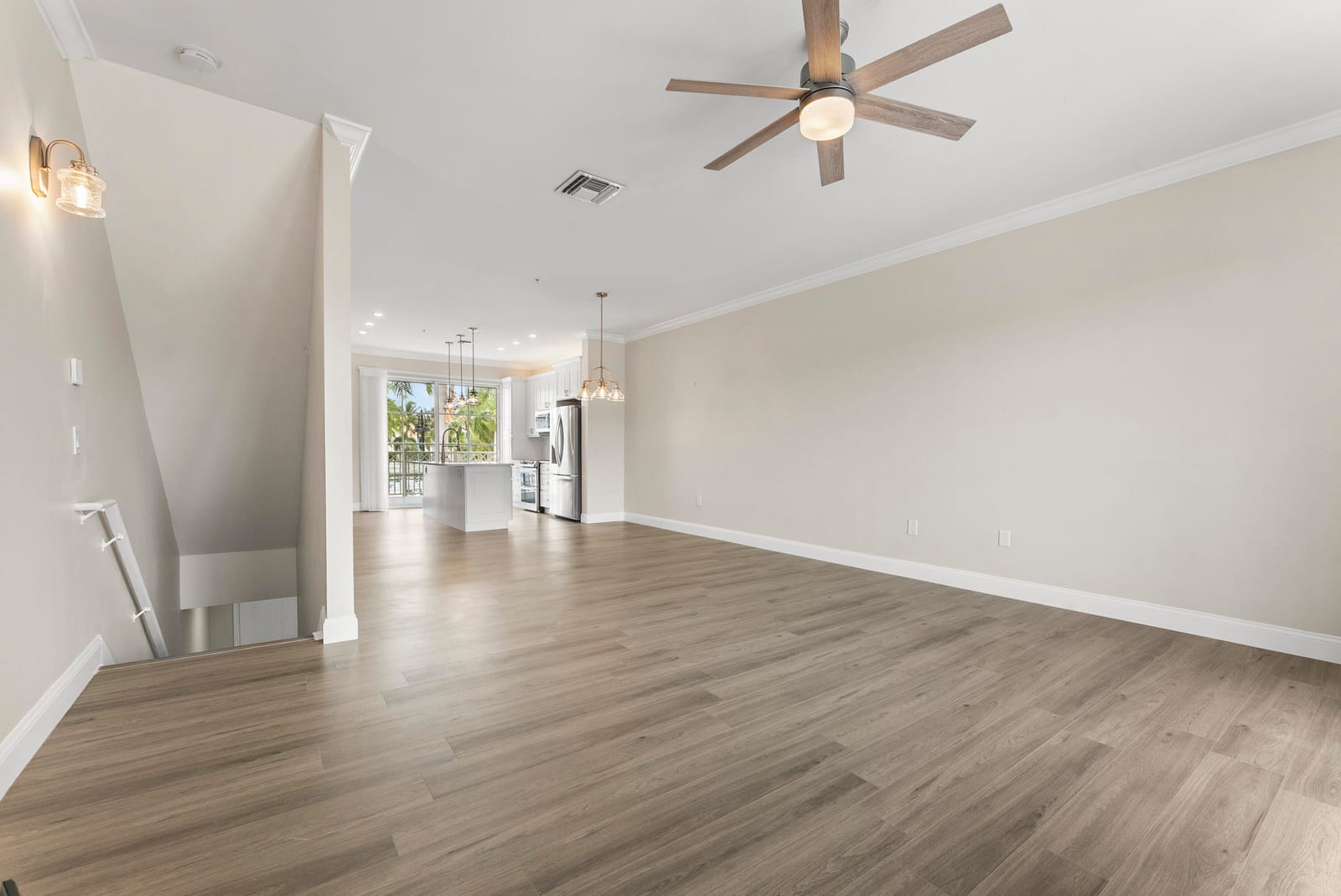 643 Casa Loma Boulevard — photo 5