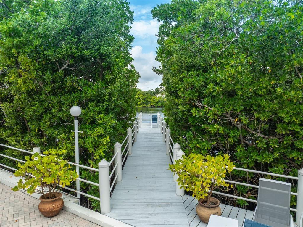 3601 S Ocean Boulevard 406, South Palm Beach, FL 33480, South Palm Beach