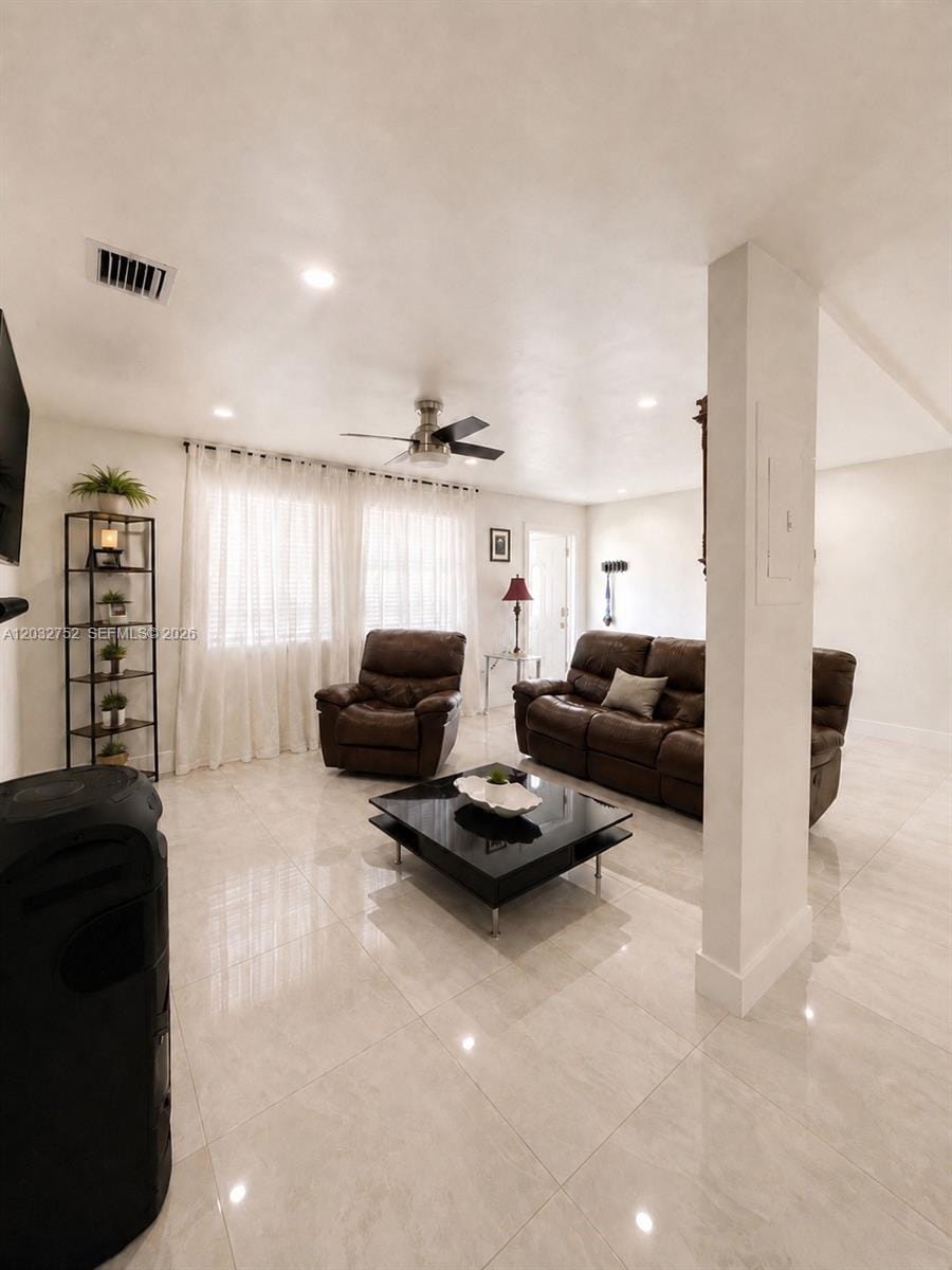 3625 NW 13th Street, Miami, FL 33125 photo 3
