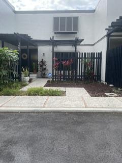 1660 W Golfview Drive, Pembroke Pines, FL 33026, Pembroke Pines